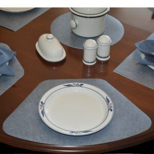 Sweet Pea Linens - Dusty Blue Vinyl Wipe Clean Wedge-Shaped Placemats - Set of Four (SKU#: RS4-1006-V9) - Table Setting