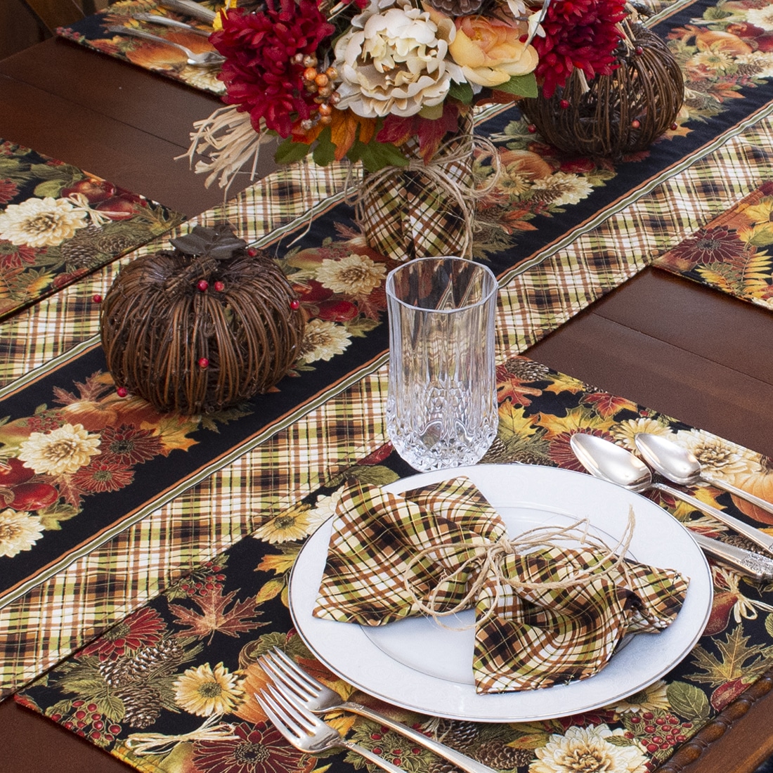 American Made Table Linens by Sweet Pea Linens - Your Source for